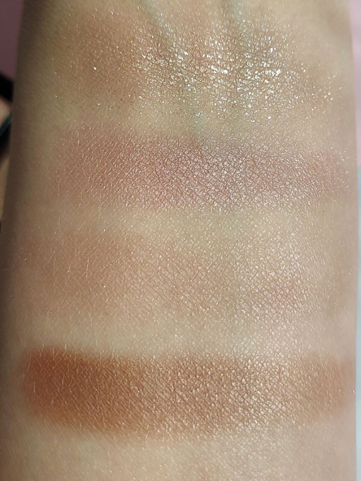 クラッシュド シャイン ジェリー スティック 02 ハニー/BOBBI BROWN/口紅を使ったクチコミ（3枚目）