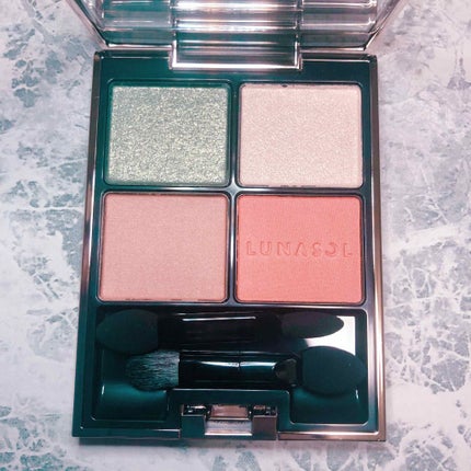 アイカラーレーション/LUNASOL/アイシャドウパレットを使ったクチコミ(2枚目)