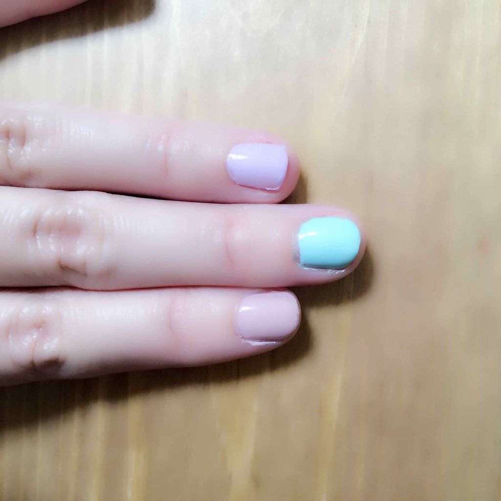 カンコレネイルカラー/DAISO/マニキュアを使ったクチコミ(2枚目)