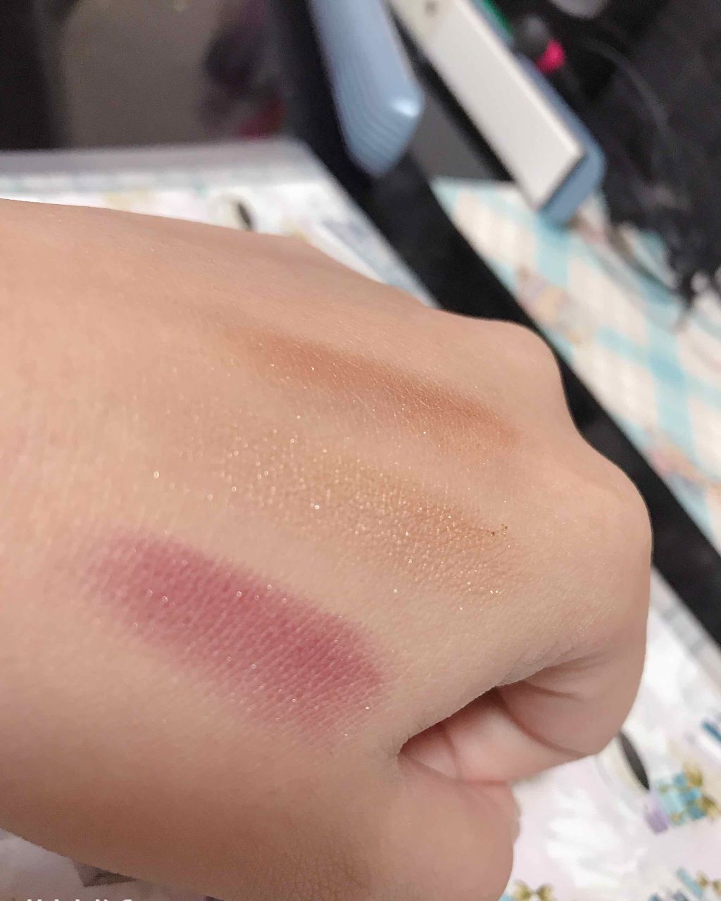 MC3色アイシャドウ2/3COINS/アイシャドウパレットを使ったクチコミ（3枚目）