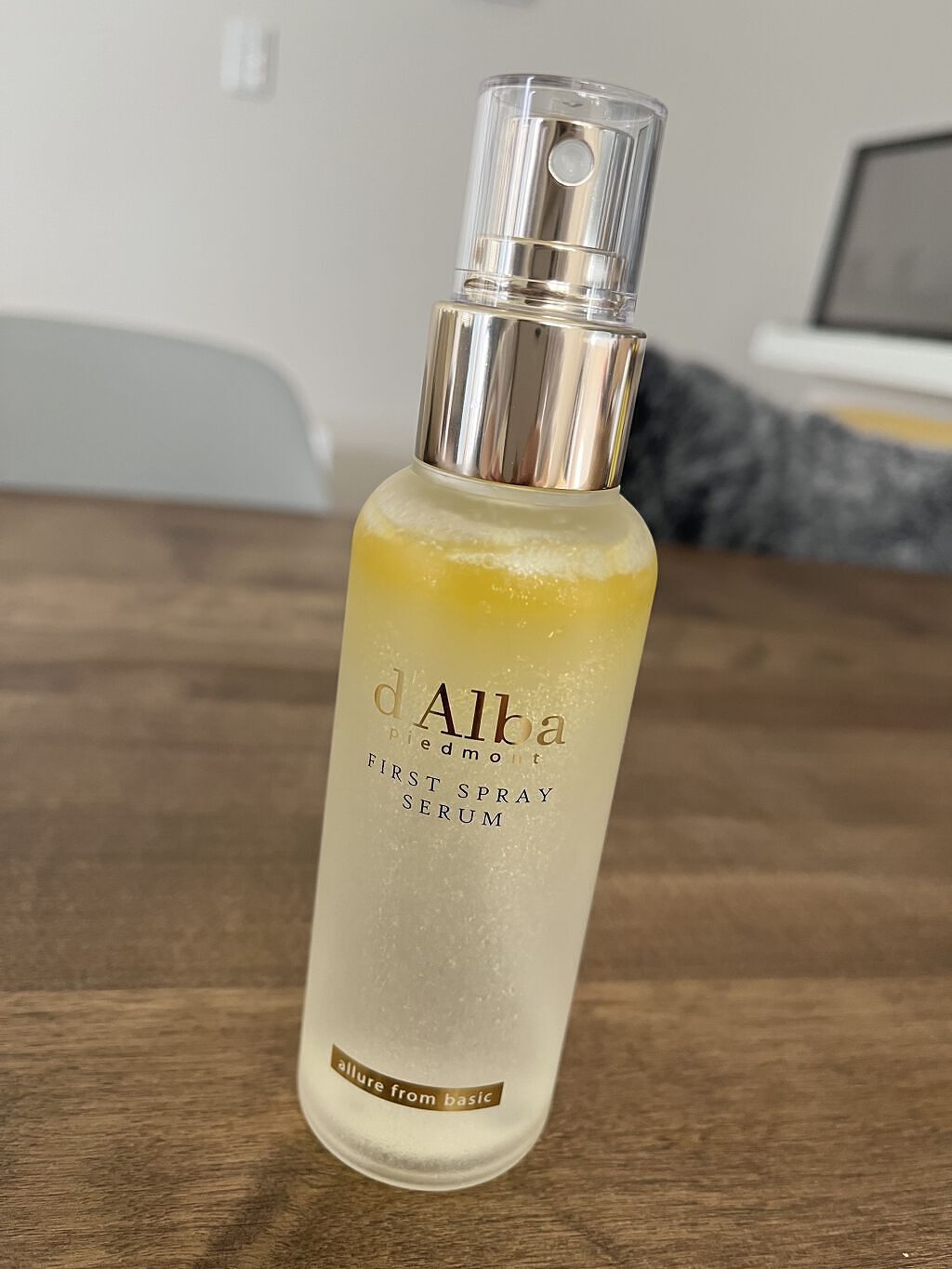 ダルバ ホワイトトリュフファーストスプレーセラム/ダルバ/ミスト状化粧水を使ったクチコミ（2枚目）