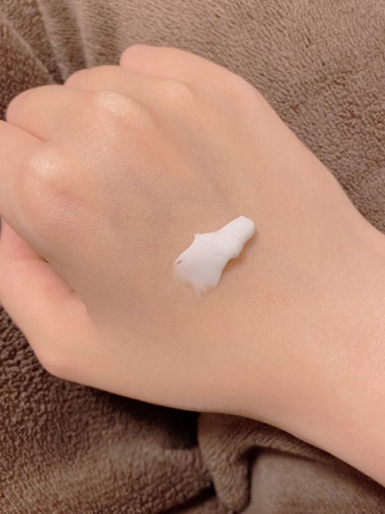 ニベアソフト スキンケアクリーム/ニベア/ボディクリームを使ったクチコミ(4枚目)