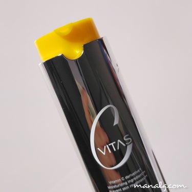CVITAS Cセラムのクチコミ「CVITAS Cセラム

底の部分をくるっと回すとポンプが出てくる容器

ぷるんとしたみずみず.....」（2枚目）