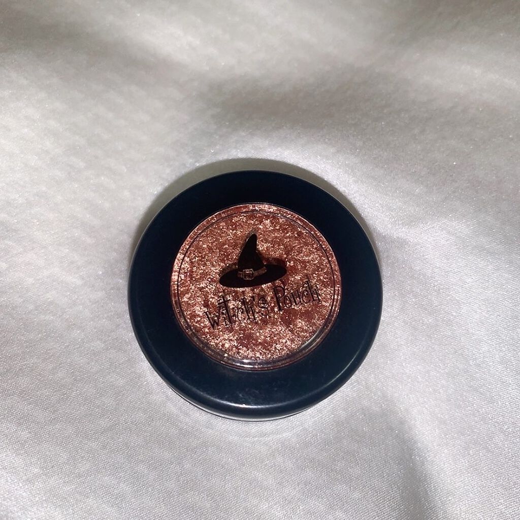 セルフィーフィックスピグメント/Witch's Pouch/単色アイシャドウを使ったクチコミ（2枚目）