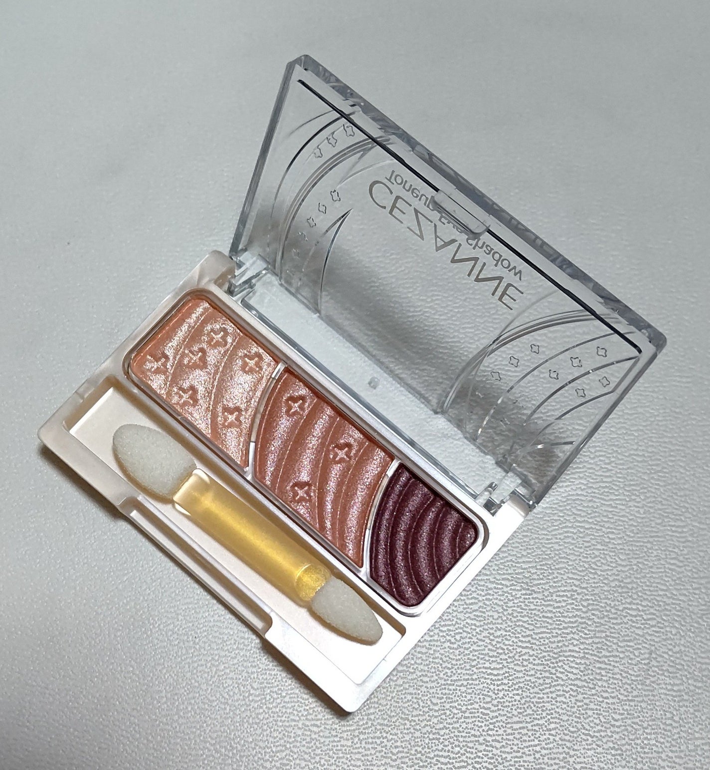 トーンアップアイシャドウ/CEZANNE/アイシャドウパレットを使ったクチコミ(2枚目)