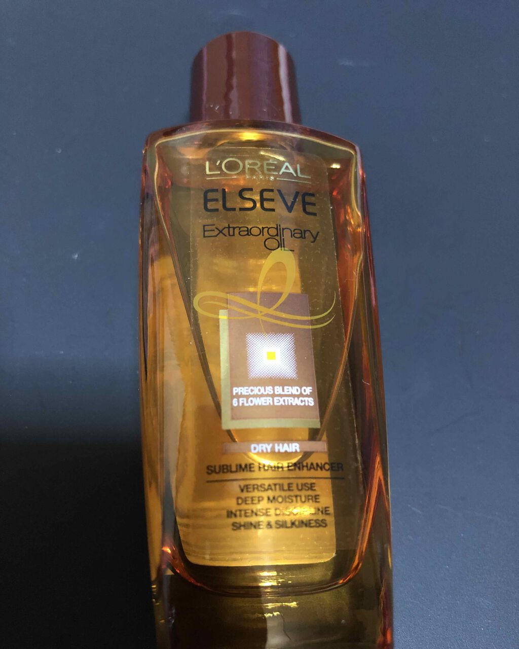 エルセーヴ エクストラオーディナリーオイル エクストラリッチ フィニッシュ/ロレアル パリ/ヘアオイルを使ったクチコミ（1枚目）