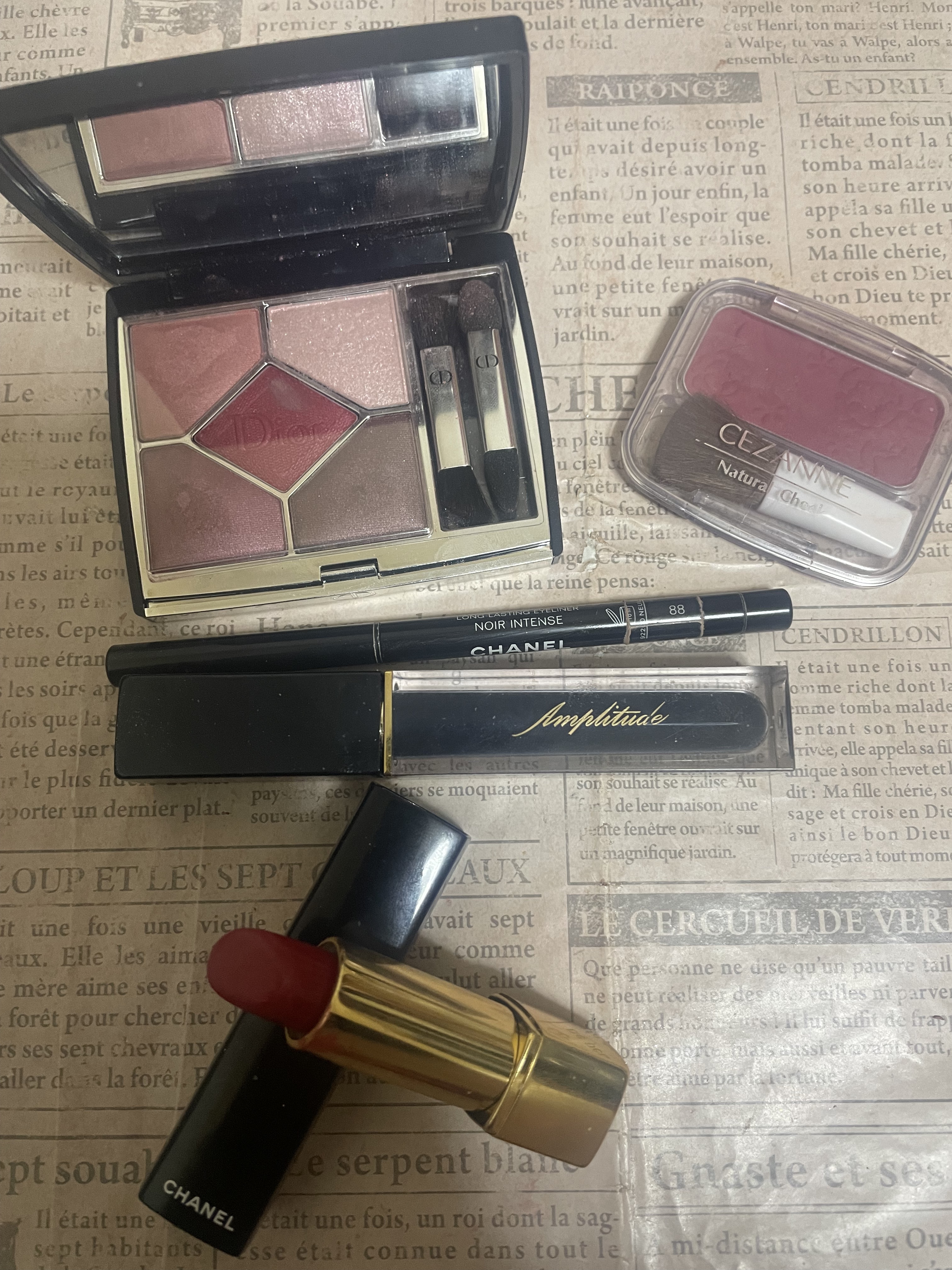 ルージュ アリュール 147 アンブレマティック/CHANEL/口紅を使ったクチコミ（1枚目）