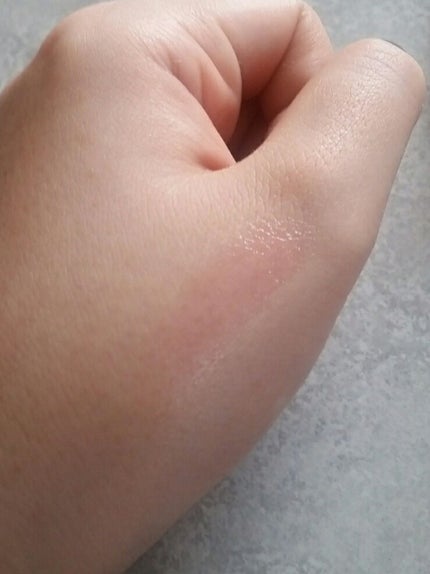 サクラヴェールリップ/パラドゥ/リップクリームを使ったクチコミ(3枚目)