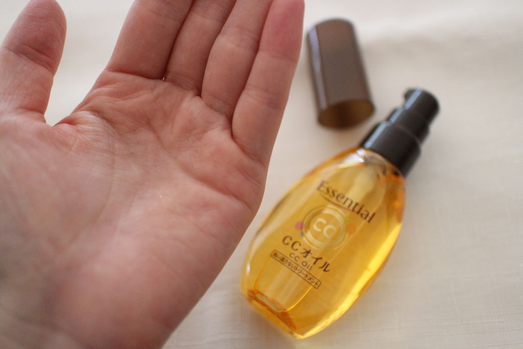CCオイル/エッセンシャル/ヘアオイルを使ったクチコミ（2枚目）