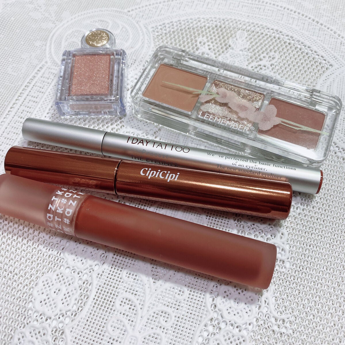 シャドーカスタマイズ/MAJOLICA MAJORCA/単色アイシャドウを使ったクチコミ(5枚目)