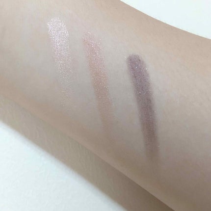 トーンアップアイシャドウ/CEZANNE/アイシャドウパレットを使ったクチコミ(2枚目)