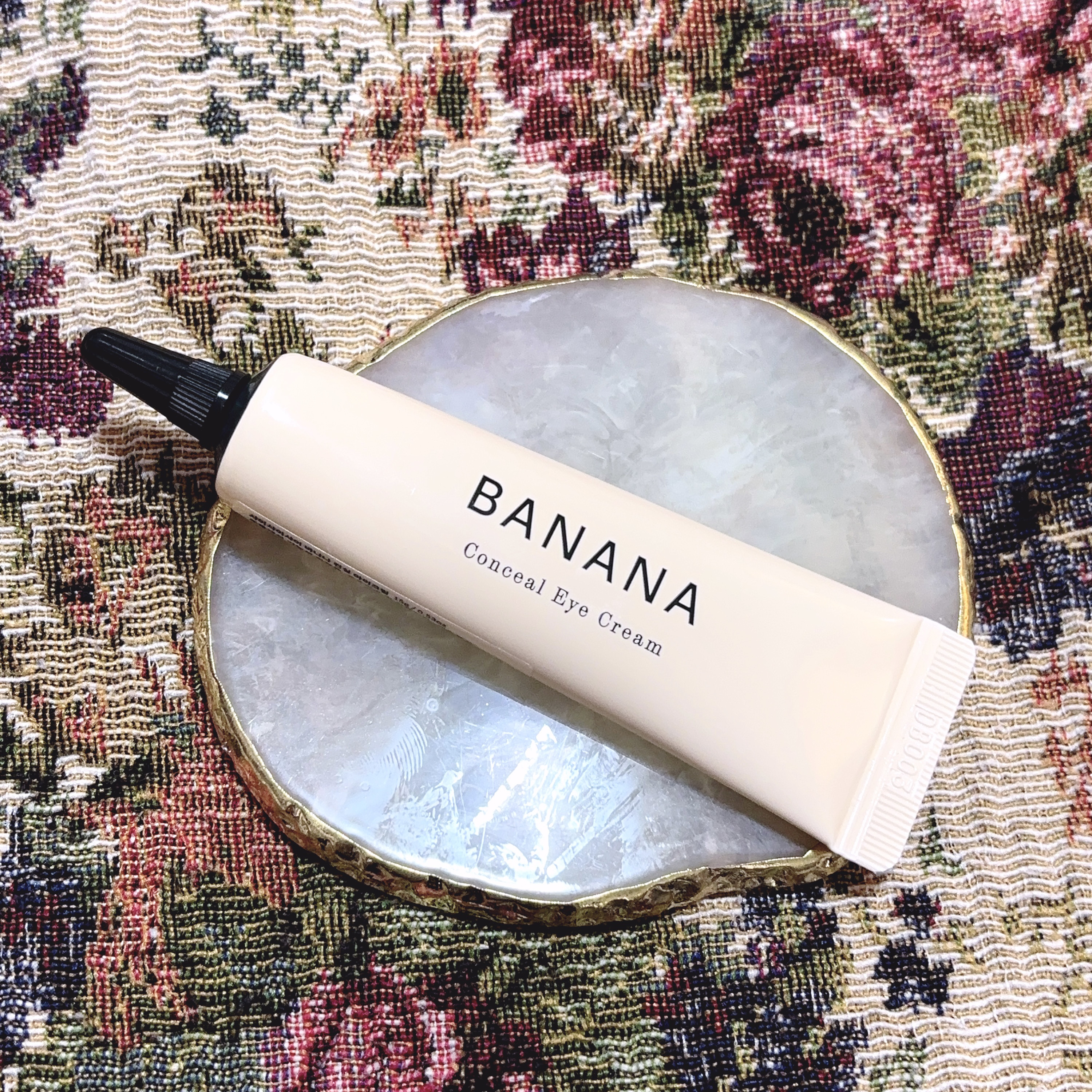 バナナ コンシールアイクリーム/shaishaishai/アイケア・アイクリームを使ったクチコミ（1枚目）