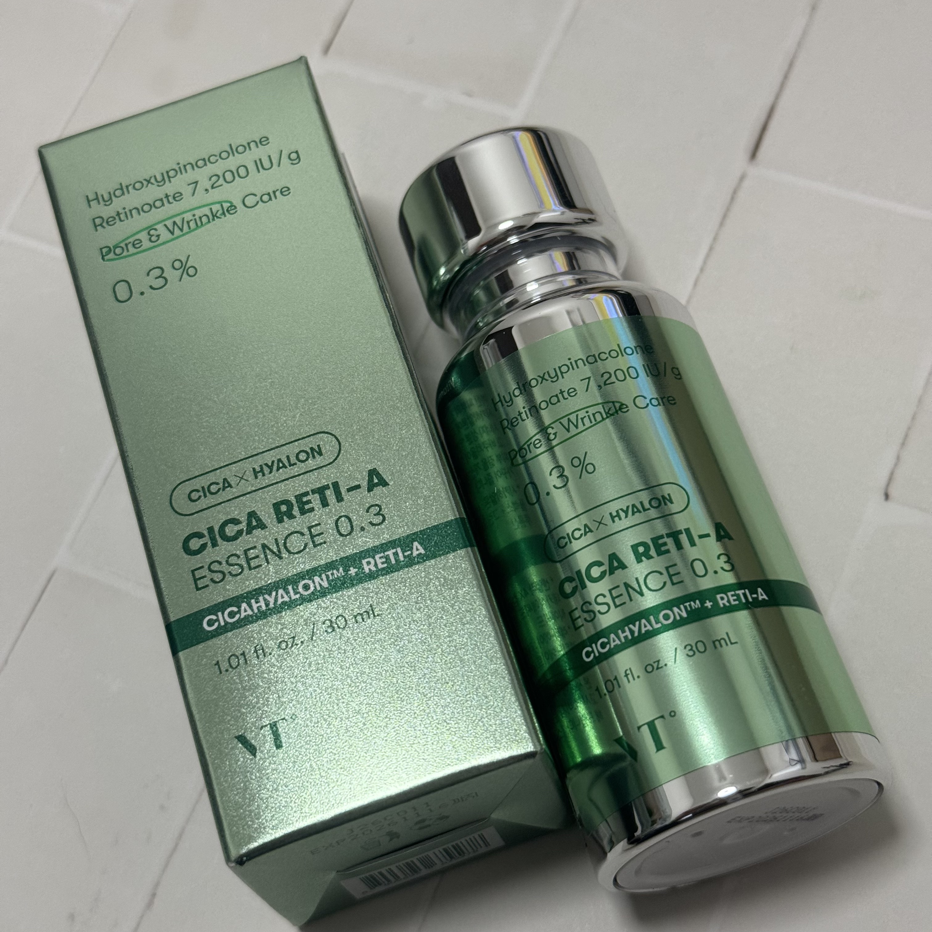 シカレチA エッセンス0.3/VT/美容液を使ったクチコミ（1枚目）