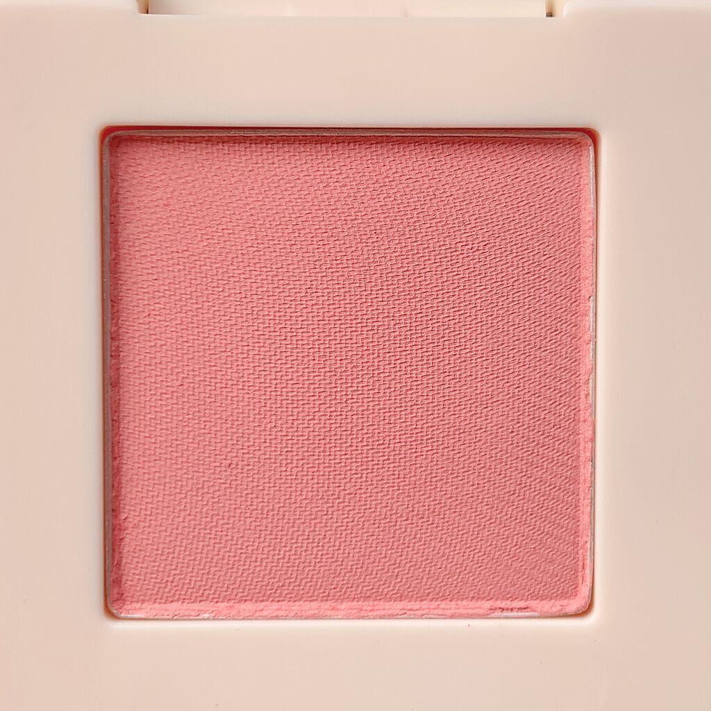 アイズオンミー #ROYAL ROSE / CILY(シリー) | LIPS