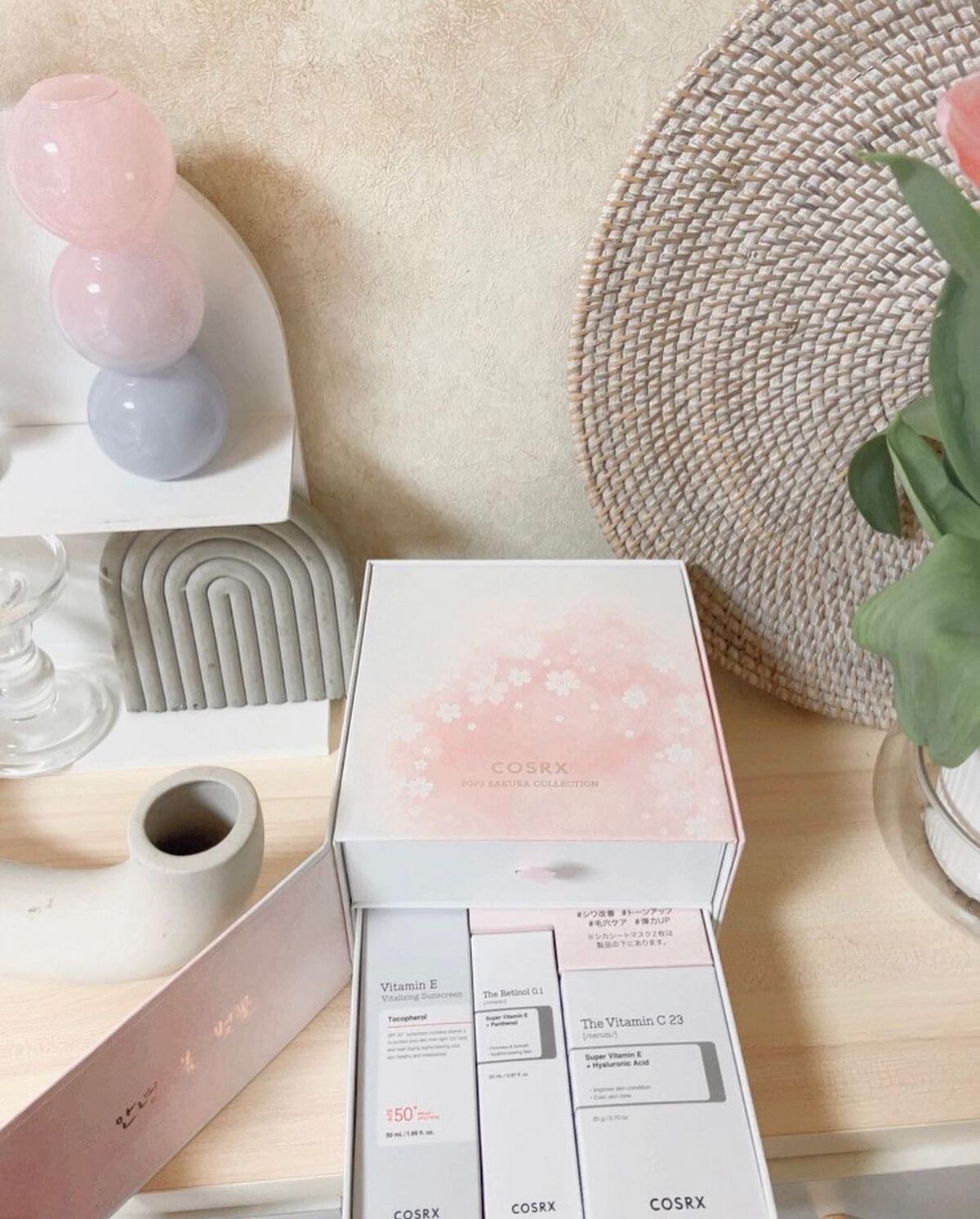 yuri_be_ on LIPS 「🌸ˎˊ˗𝘊𝘖𝘚𝘙𝘟定番の大人気商品で構成されたお得な2023..」(5枚目)