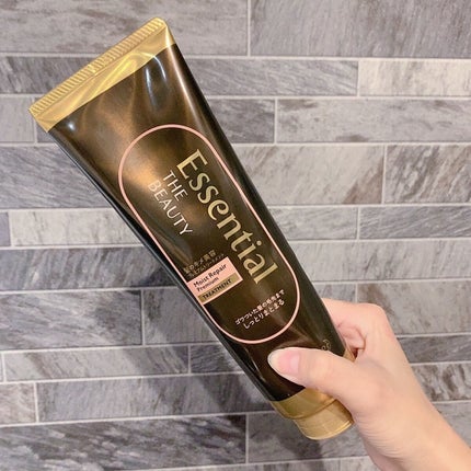 THE BEAUTY 髪のキメ美容プレミアムトリートメント<モイストリペアプレミアム>/エッセンシャル/洗い流すヘアトリートメントを使ったクチコミ(2枚目)