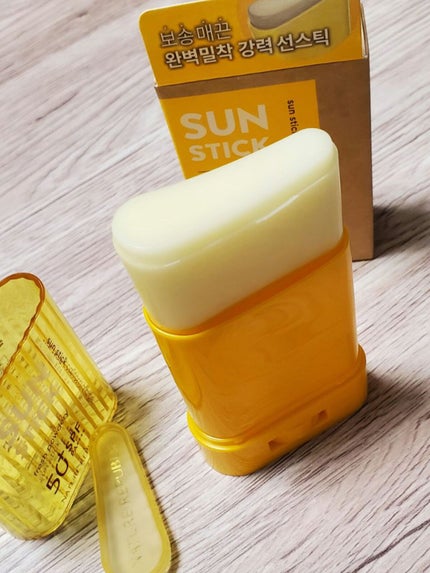 パウダリーUVアロエスティック/ネイチャーリパブリック/日焼け止めスティックを使ったクチコミ(3枚目)