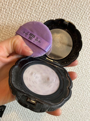 ANNA SUI アナ スイ ルース コンパクト パウダー ケースのクチコミ「ANNA SUI
アナ スイ ルース コンパクト パウダー

トーンアップ効果があり、
サラサ.....」（3枚目）