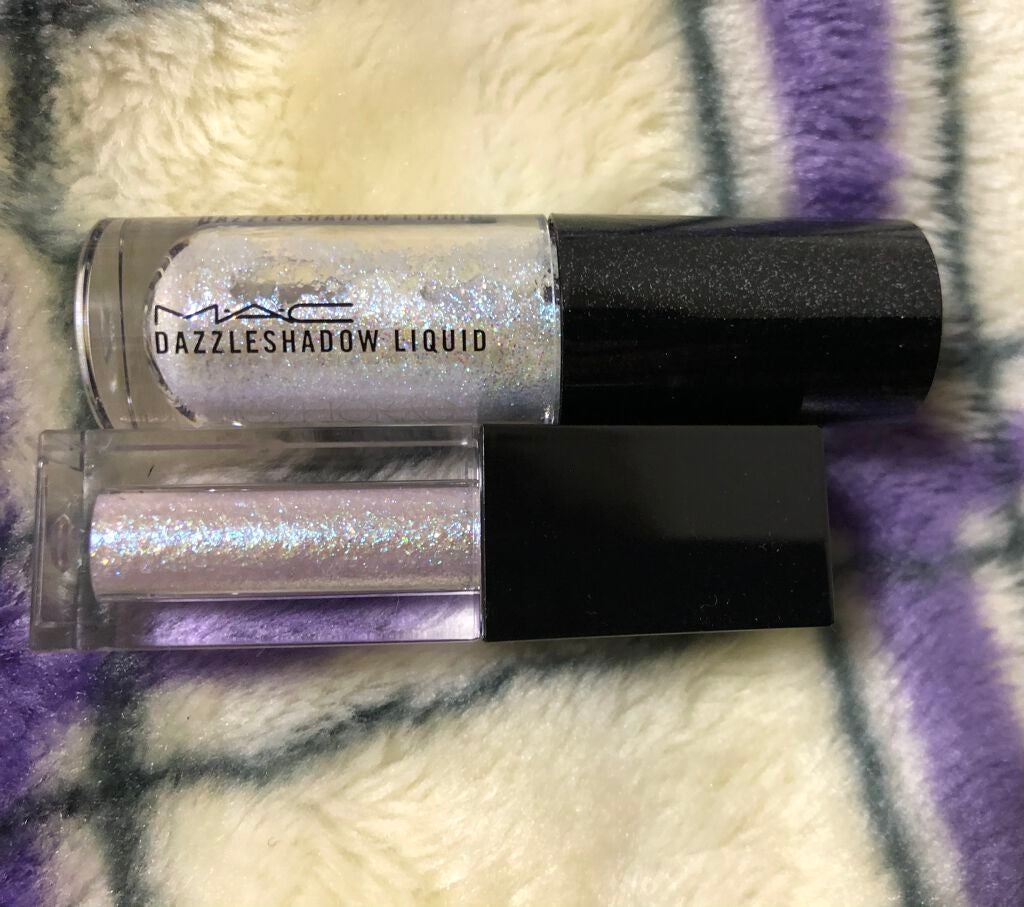 ダズルシャドウ リキッド/M・A・C/リキッドアイシャドウを使ったクチコミ(1枚目)