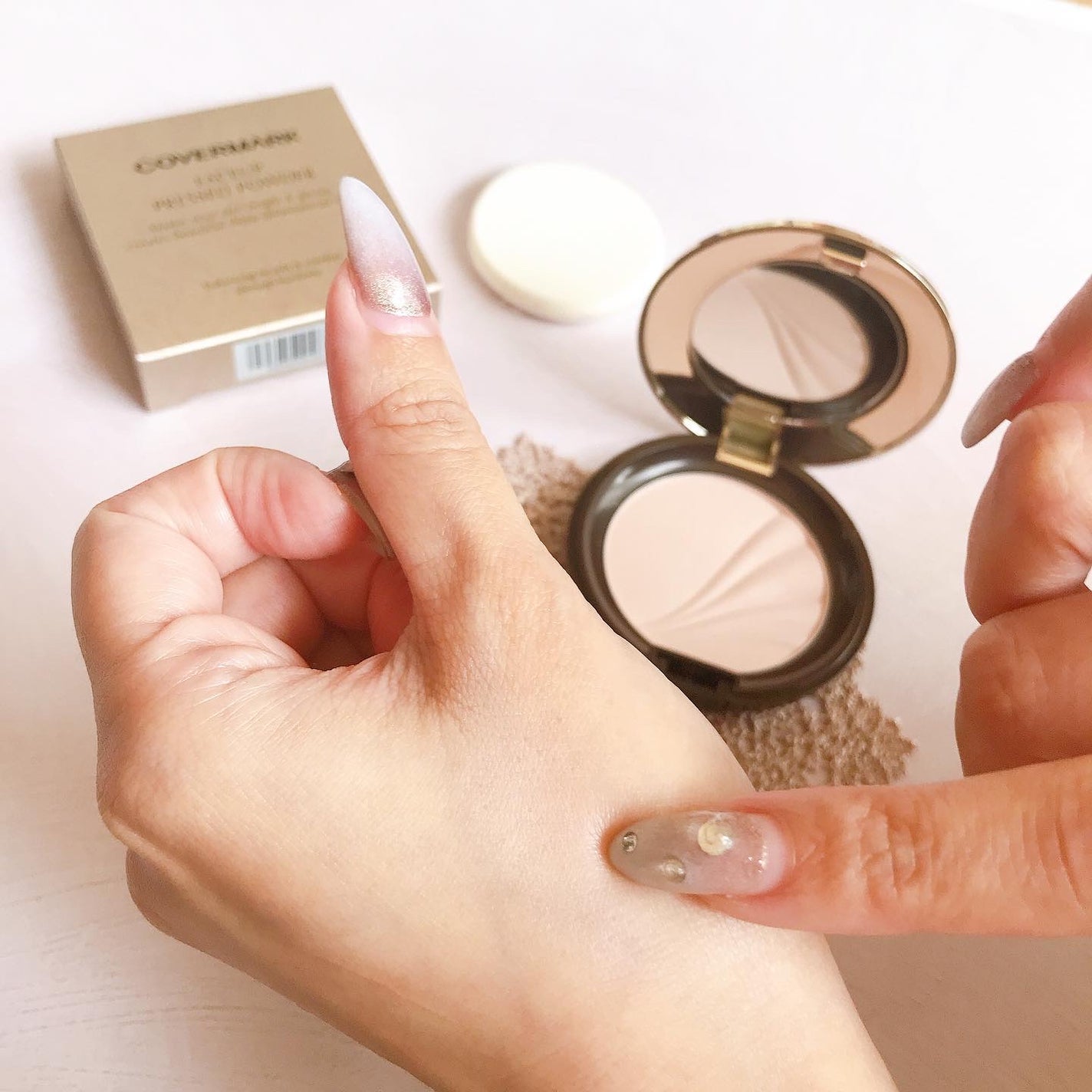 フェイスアップ プレストパウダー SPF23 / PA++/COVERMARK/プレストパウダーを使ったクチコミ(3枚目)