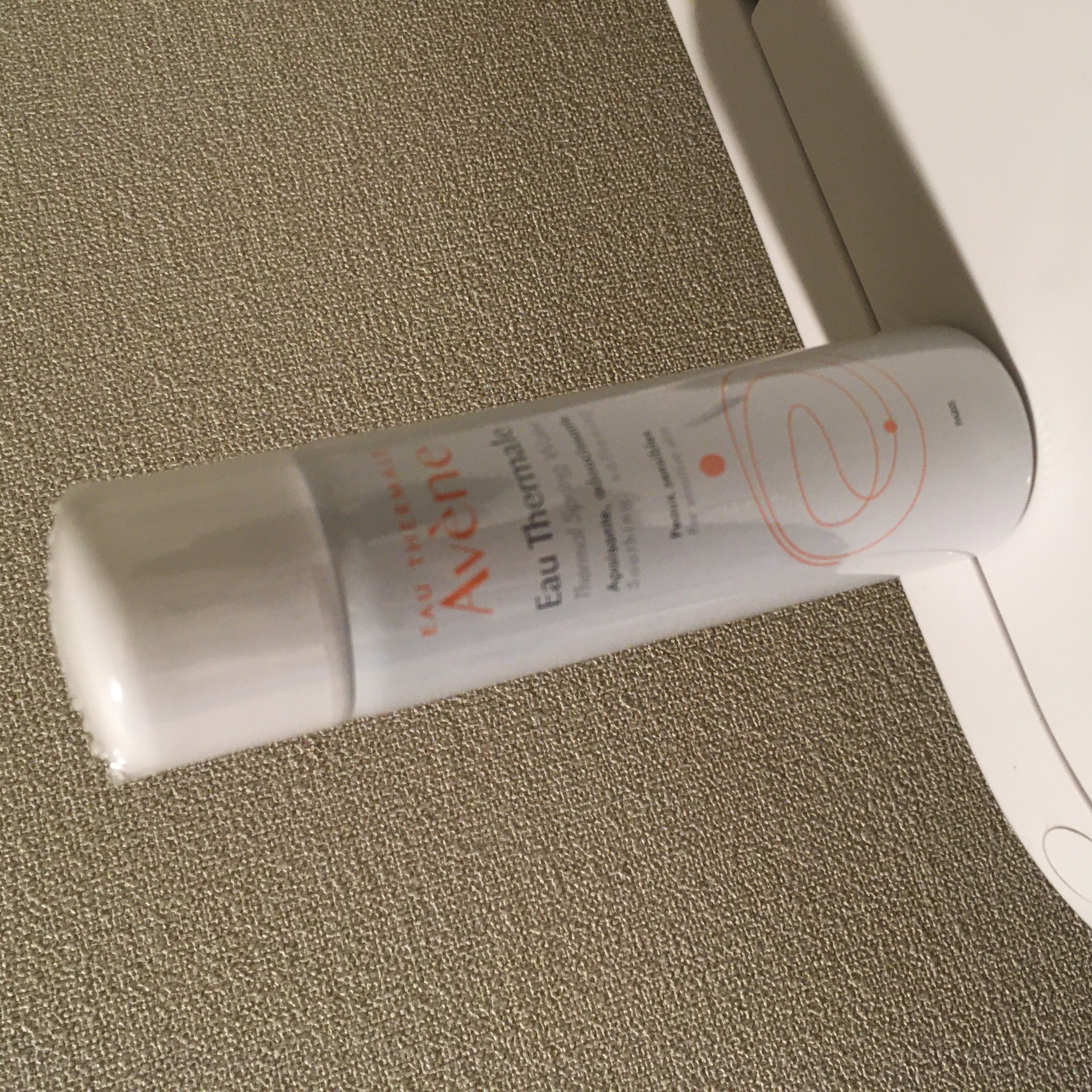 ウオーター 50g/アベンヌ/ミスト状化粧水を使ったクチコミ（1枚目）