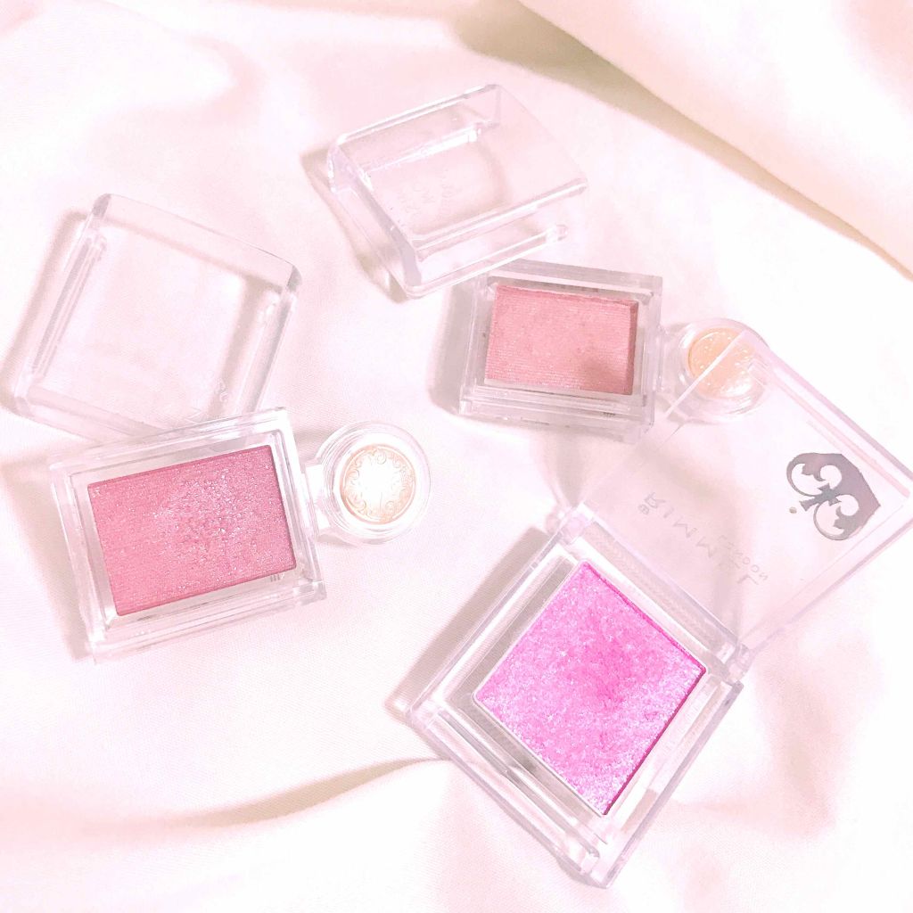 プリズム パウダーアイカラー/リンメル ロンドン/単色アイシャドウを使ったクチコミ（2枚目）