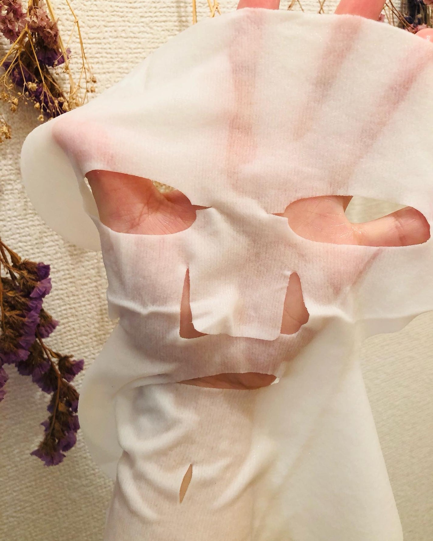 pinkumiria on LIPS 「インテンシブリフテンションマスクを使ってみました。ボックスの中..」(8枚目)