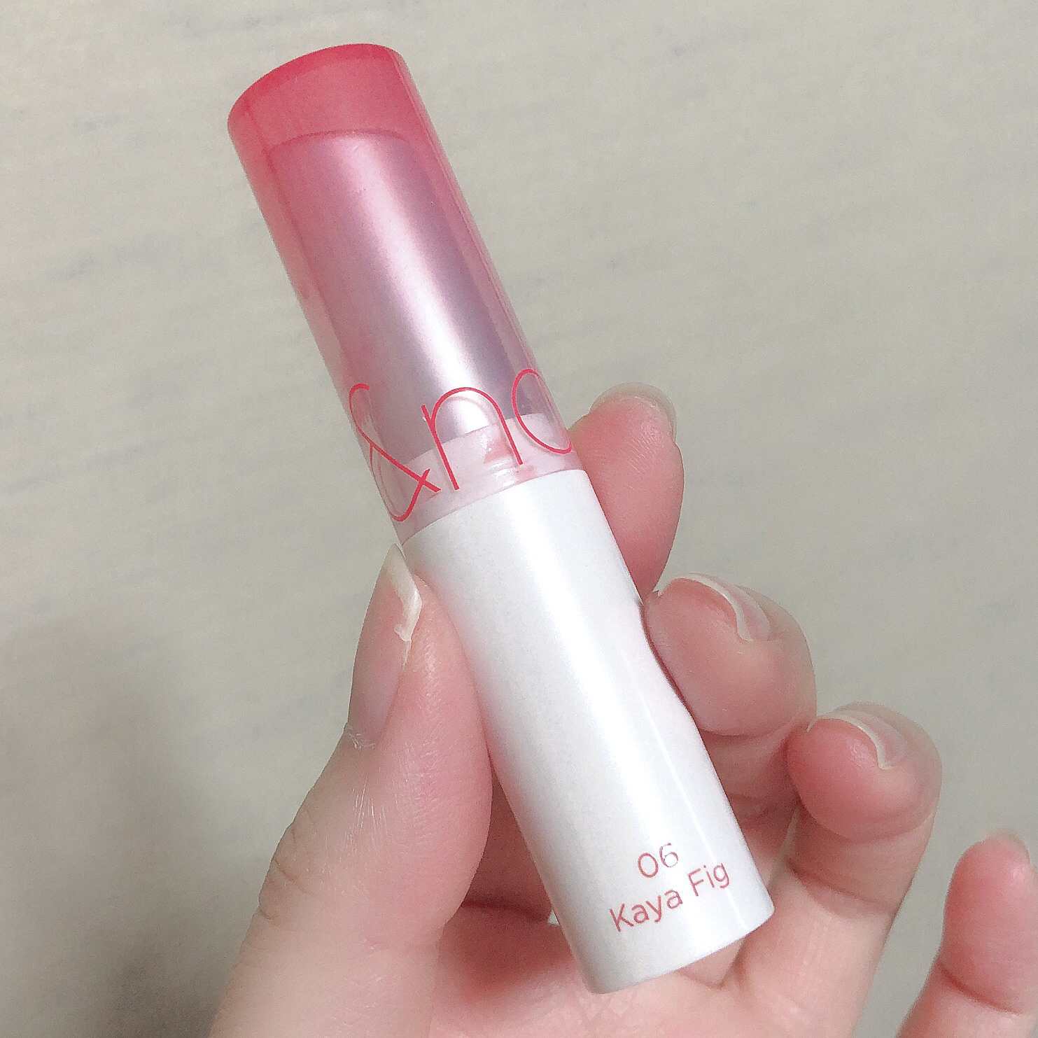 グラスティングメルティングバーム 06 カヤフィグ(Kaya Fig)/rom&nd/リップバームを使ったクチコミ（2枚目）