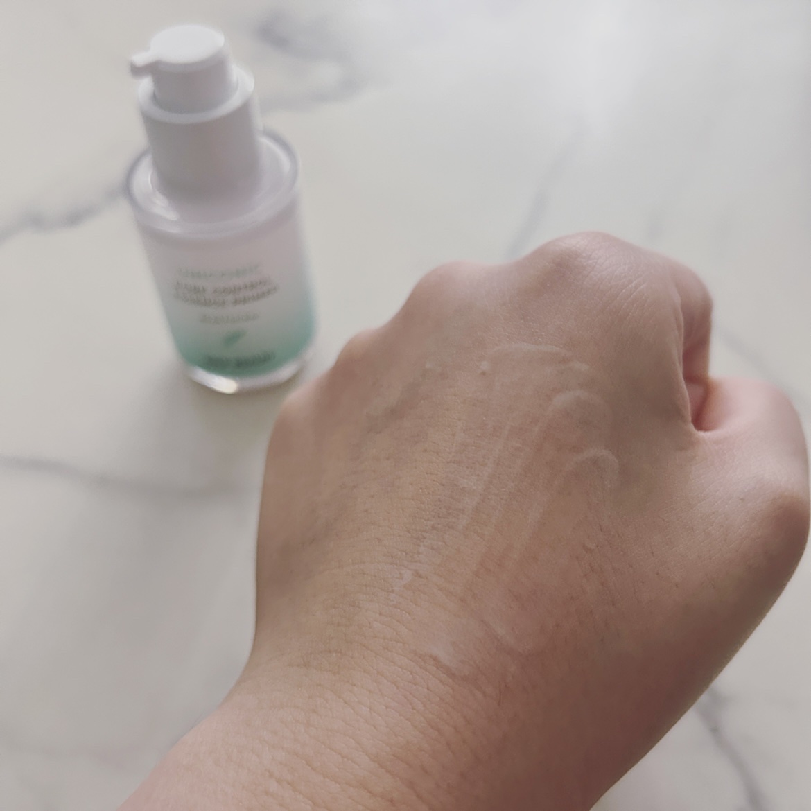 ユニコーン ポア コントロールエッセンスプライマー/SELF BEAUTY/美容液を使ったクチコミ（3枚目）