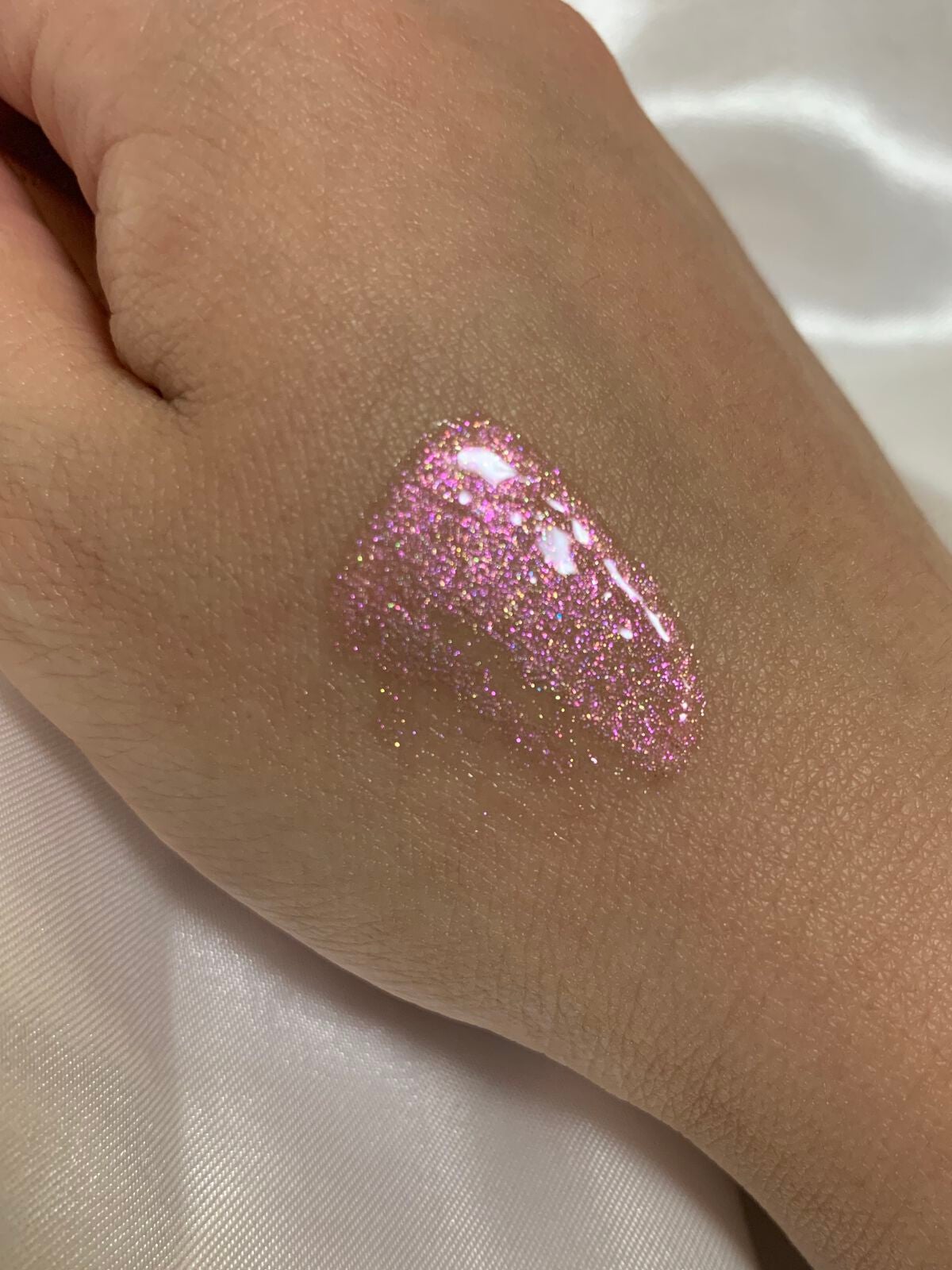 マーメイドウォーターメタモルフォシスリップグレーズシリーズ/人魚之水(LARME DE SIRENE)/リップグロスを使ったクチコミ(2枚目)