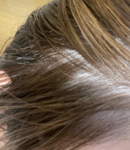 レモン on LIPS 「カラートリートメントするたびに白髪を髪表面を着色してくれる商品..」(5枚目)