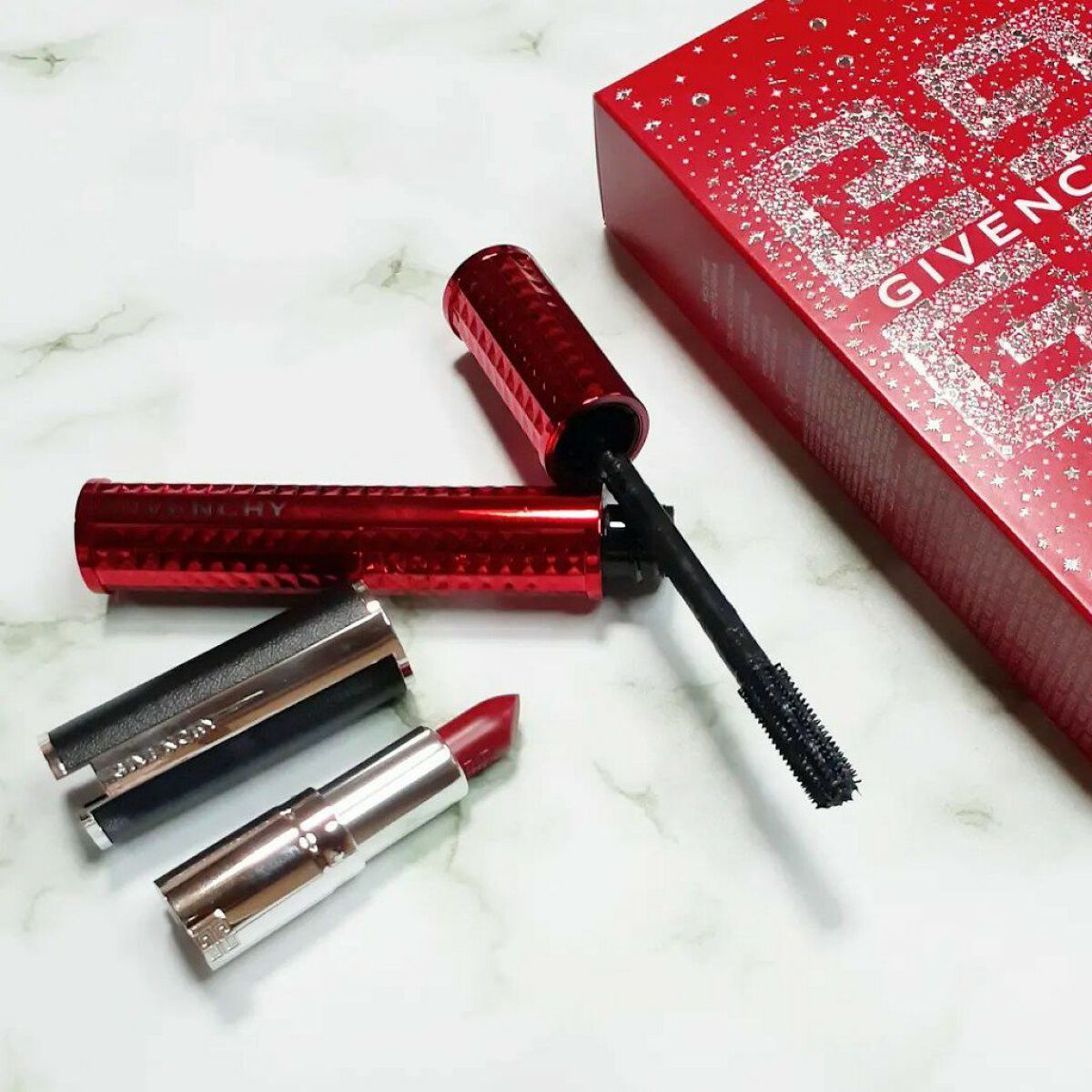 Uka☆*。 on LIPS 「2022年、GIVENCHYのクリスマスコフレ🎄🌟11月4日限..」(7枚目)