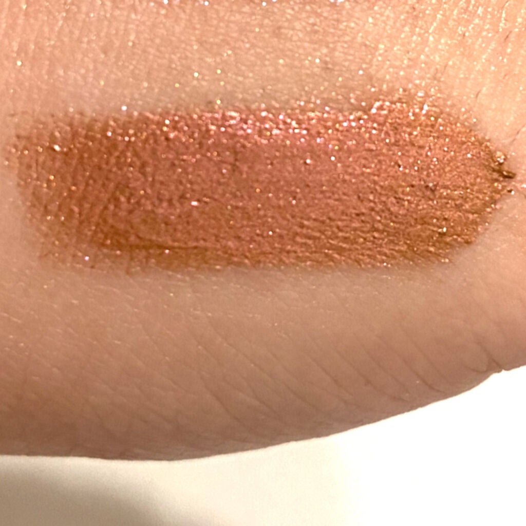 クリスタルホイップス ロングウェアリング シマ—リング アイシャドウ/Too Faced/リキッドアイシャドウを使ったクチコミ(5枚目)