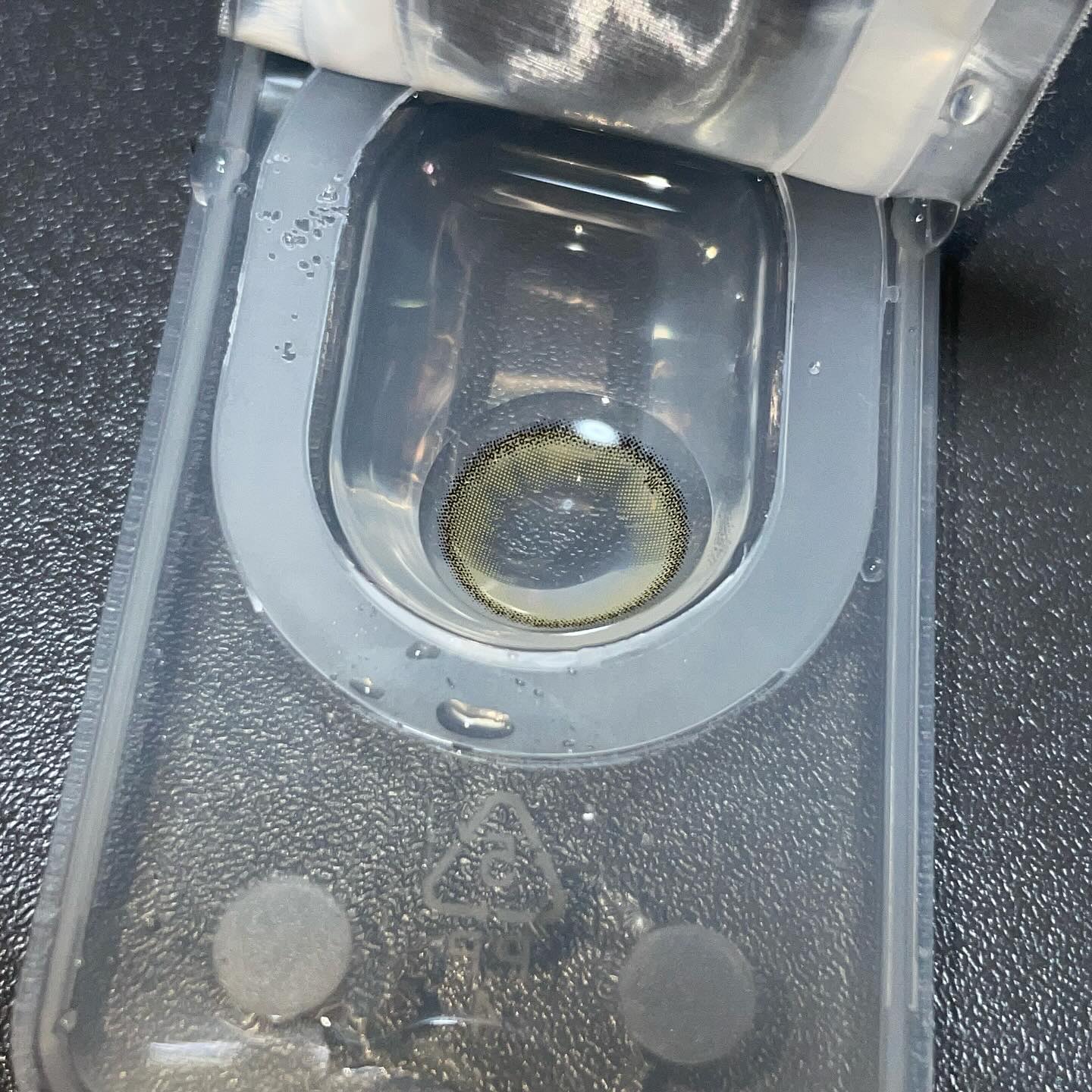 ホロリング/LENSME/１ヶ月（１MONTH）カラコンを使ったクチコミ（3枚目）