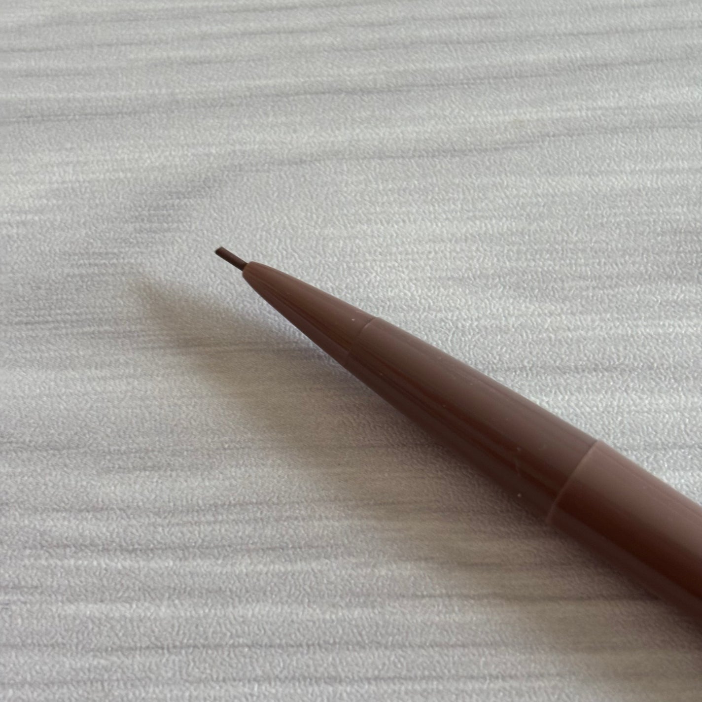 パウダリーアイブロウペンシルスリム/ミゼルエディ/アイブロウペンシルを使ったクチコミ(3枚目)