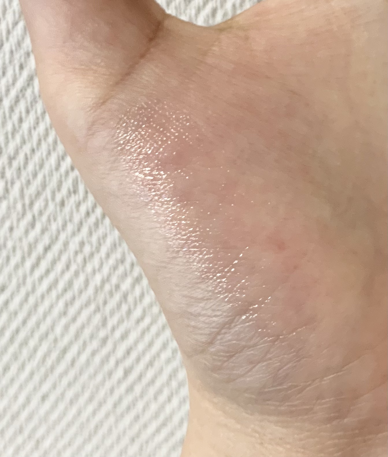 ネイク カラー リップ エンハンサー/nake/リップバームを使ったクチコミ（3枚目）