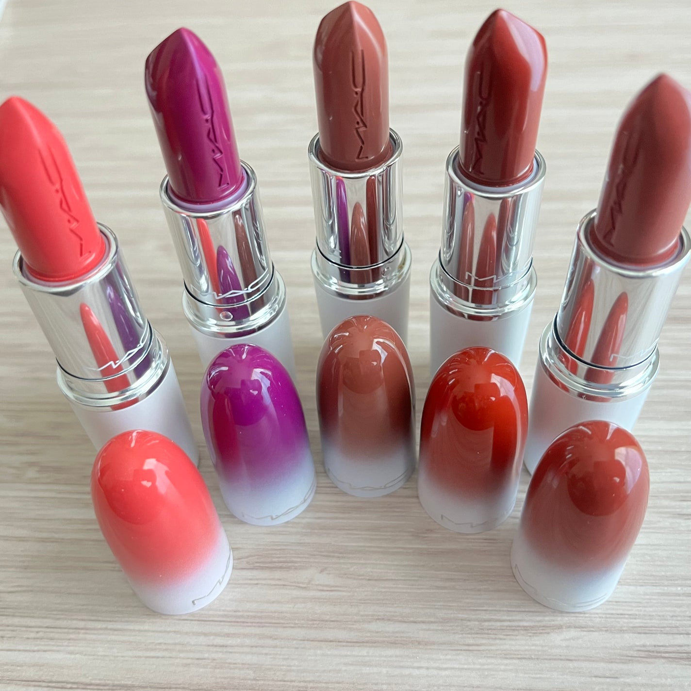 フロストビトゥン キス ラスターガラス リップスティック×5: フレッシュ シェード/M・A・C/メイクアップキットを使ったクチコミ(1枚目)