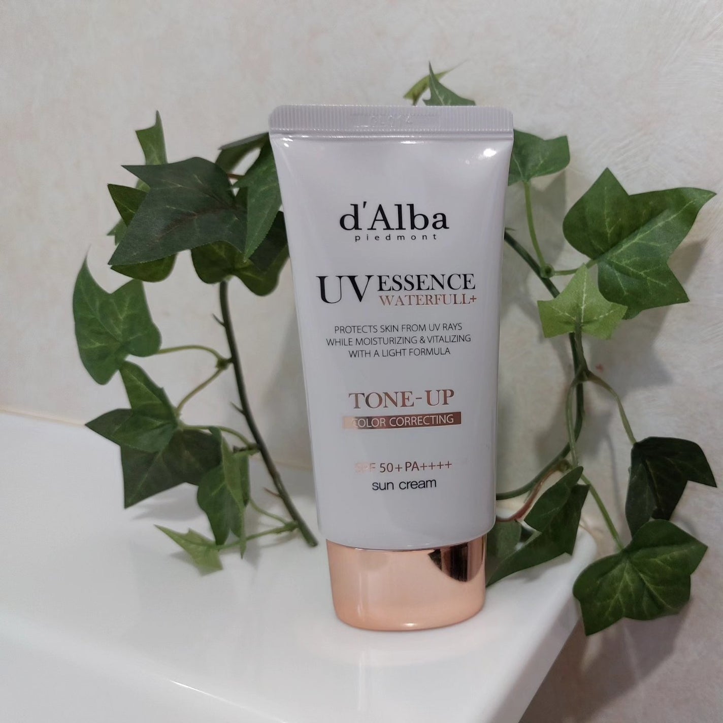 ウォータフルトーンアップサンクリーム/ダルバ/日焼け止めクリームを使ったクチコミ(1枚目)