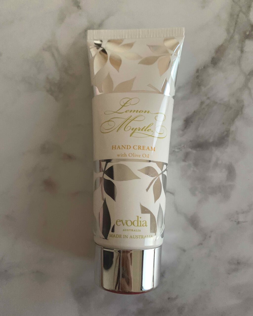 evodia evodia ハンドクリーム with olive oil