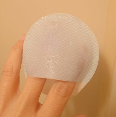 my skin solus CERAPYome Moist Bubble Cleansing Padのクチコミ「一回分をサンプルとしていただきました。
袋から出してふき取れば、クレンジングと洗顔が完了すると.....」（3枚目）