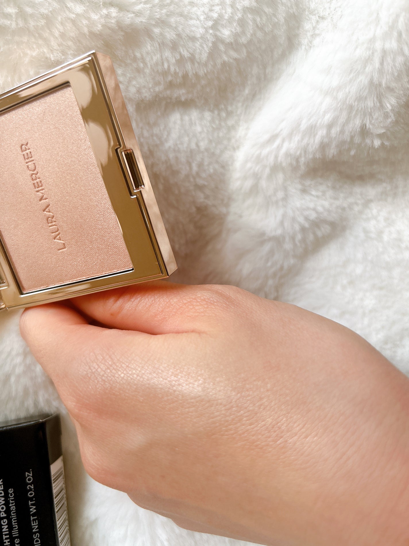 ローズグロウ イルミネーター /ローラ メルシエ/プレストパウダーを使ったクチコミ(3枚目)