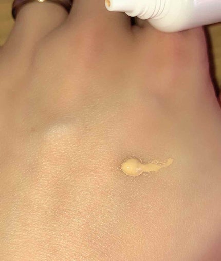 ヴィー スティックウェルファンデーション/ビアント/化粧下地を使ったクチコミ(2枚目)