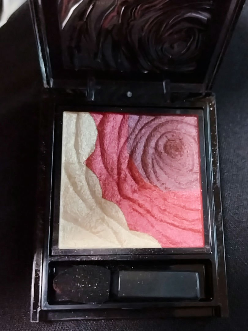 ダークローズシャドウ/KATE/アイシャドウパレットを使ったクチコミ（2枚目）