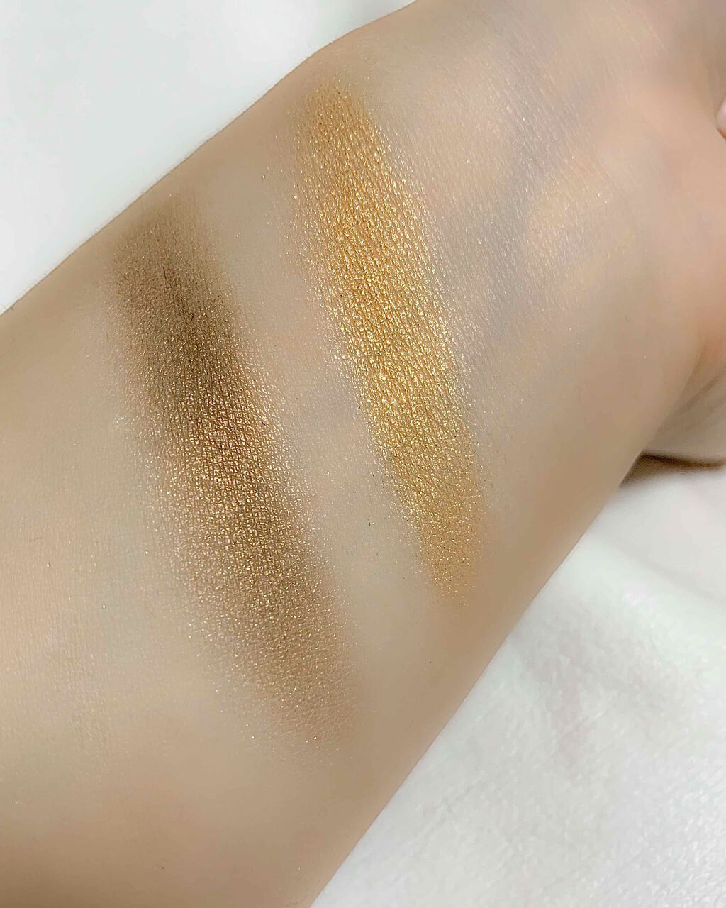 ツイン カラー アイシャドウ/ちふれ/アイシャドウパレットを使ったクチコミ（3枚目）