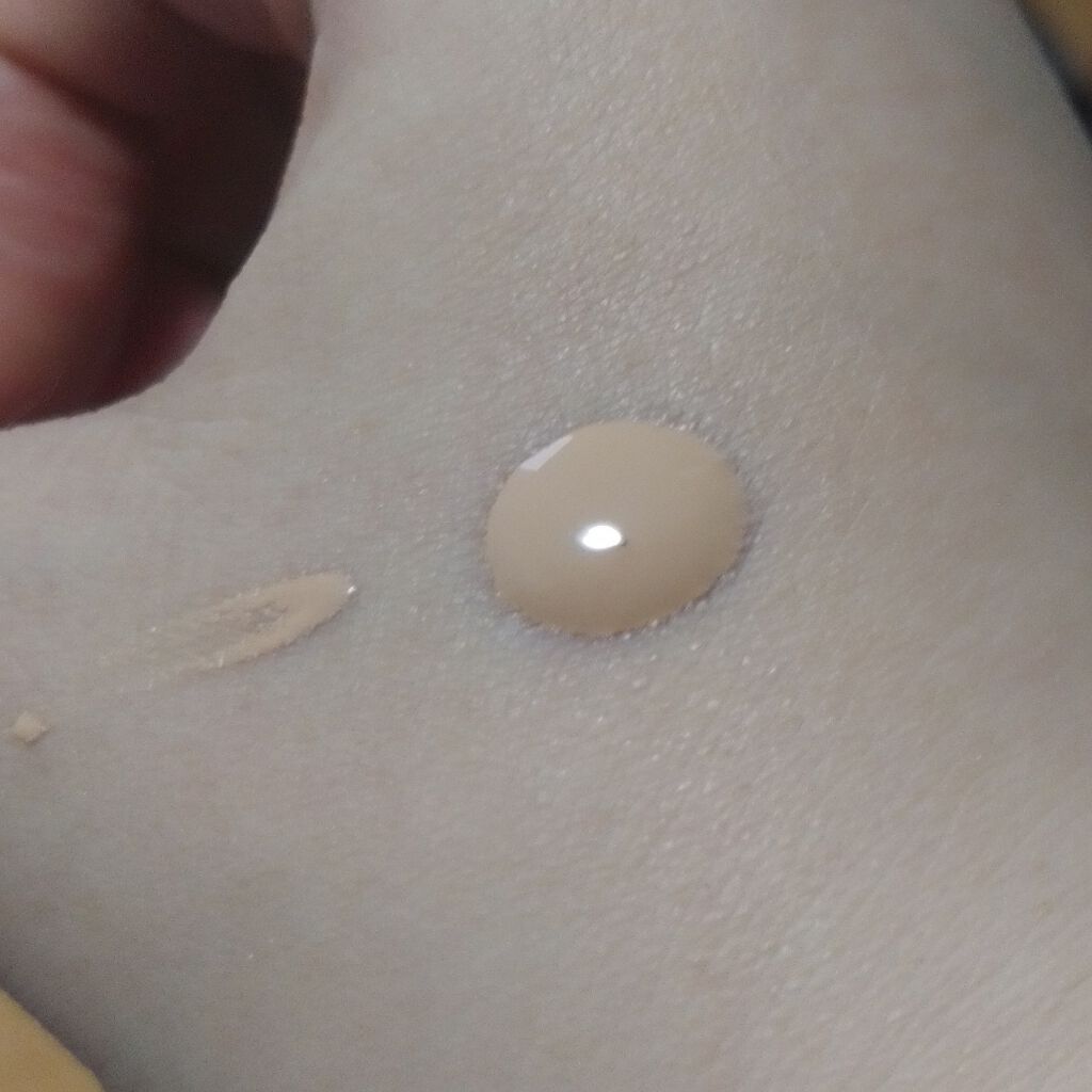 タンイドル ウルトラ ウェア リキッド/LANCOME/リキッドファンデーションを使ったクチコミ(2枚目)