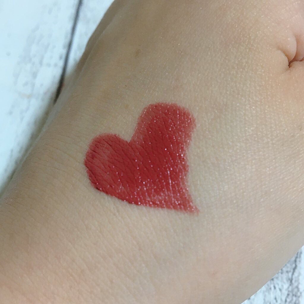 ピュア カラー エンヴィ リップスティック/ESTEE LAUDER/口紅を使ったクチコミ(3枚目)