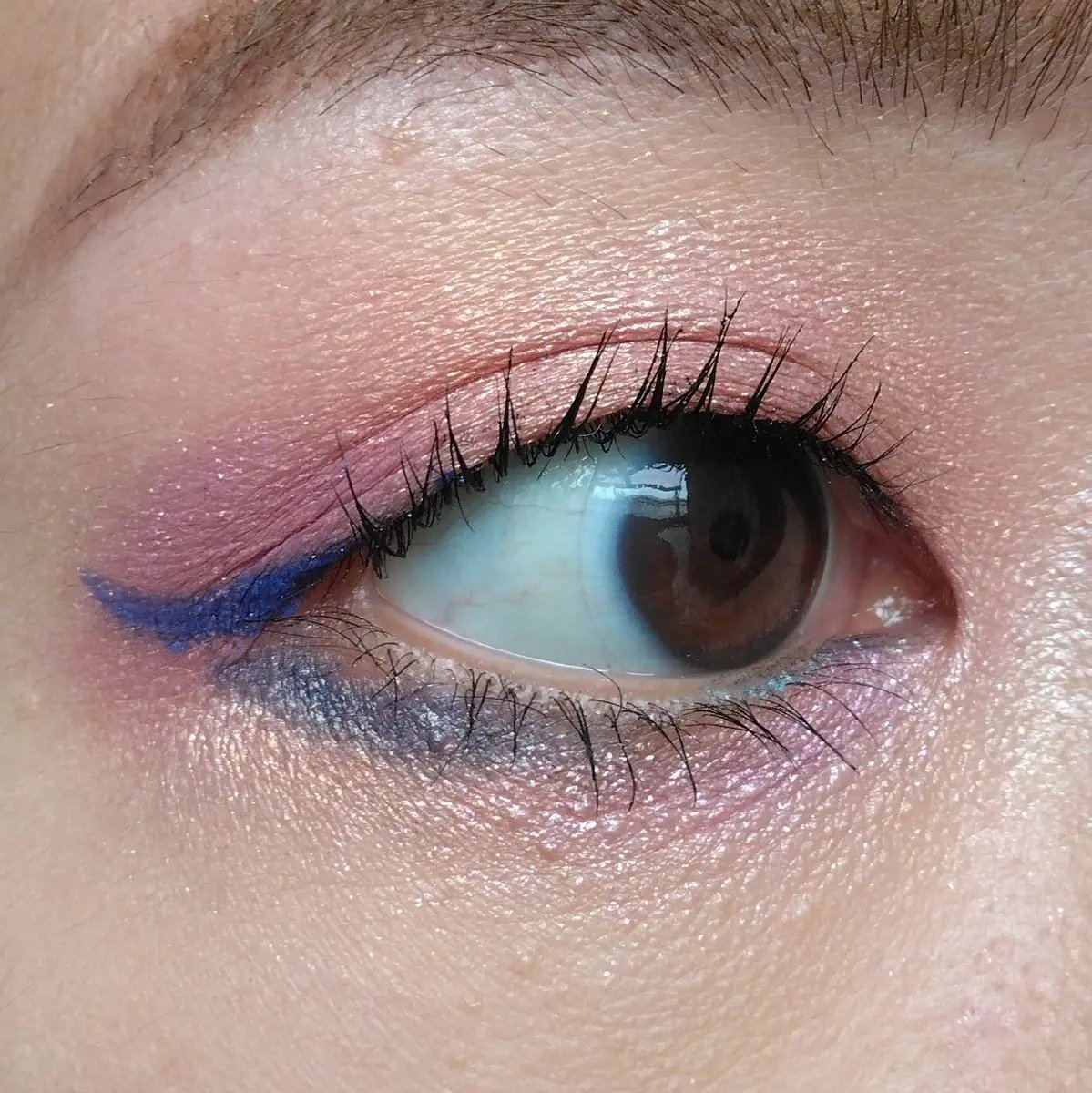 フラッシュクリエイター EX04 Mineral Blue/LUNASOL/リキッドアイライナーを使ったクチコミ（3枚目）