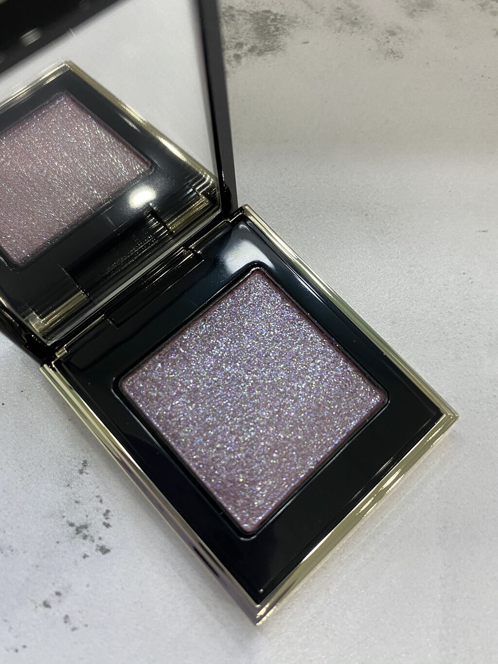 トーン タッチ アイズ 108 明雫＜限定色＞/SUQQU/単色アイシャドウを使ったクチコミ（2枚目）