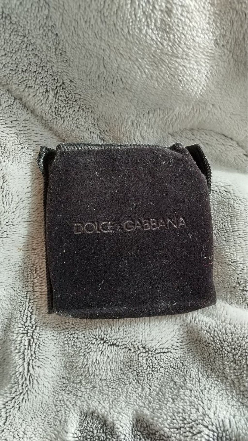 DOLCE&GABBANA BEAUTY ラブコレクター ユニバーサル ハイライティングパウダーのクチコミ「【使った商品】ラブコレクター ユニバーサル ハイライティングパウダー
【ツヤorマット】つやつ.....」（3枚目）