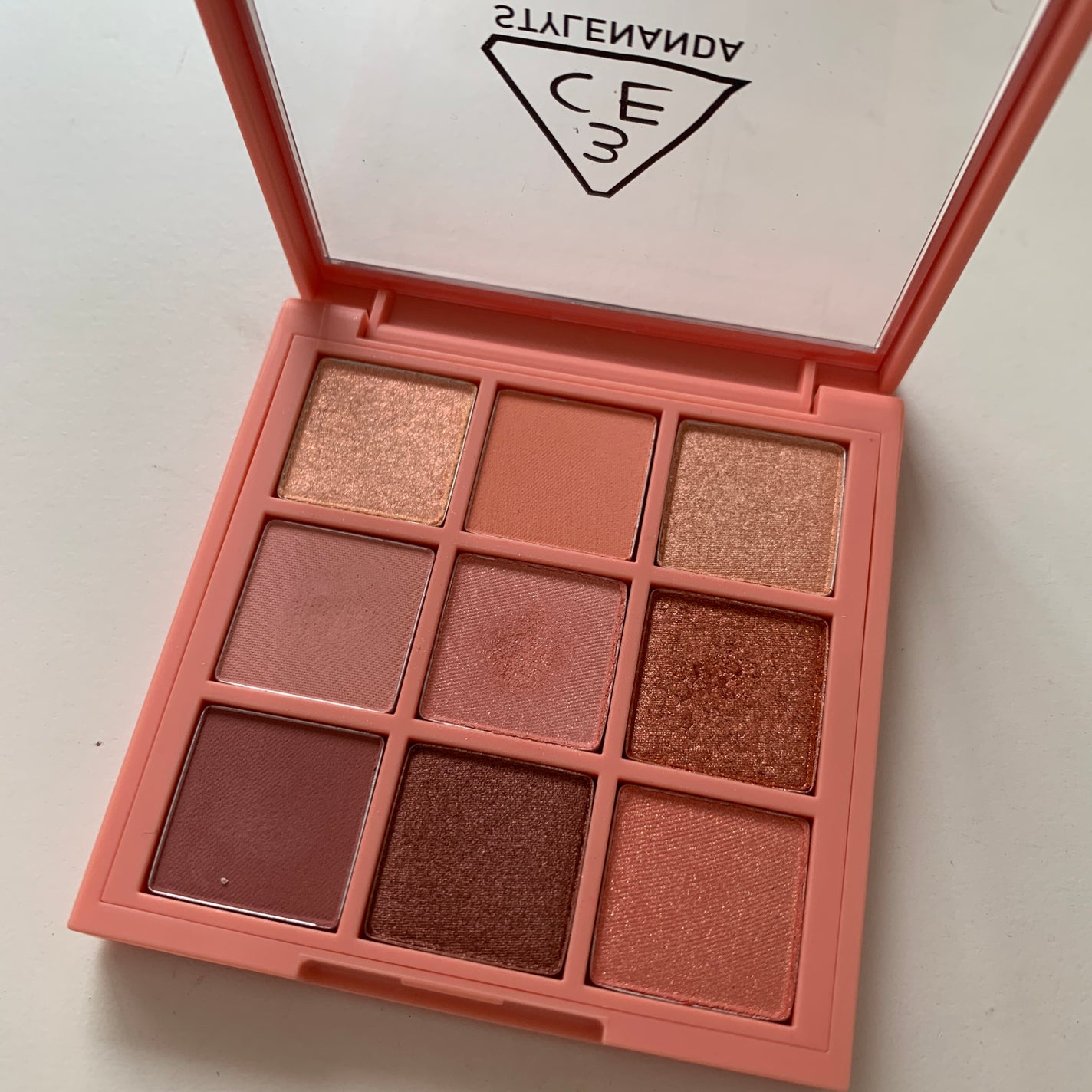 3CE マルチアイカラーパレット/3CE/アイシャドウパレットを使ったクチコミ(2枚目)